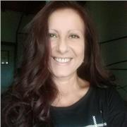 Laureata in lingua e letteratura straniera offre lezioni private a studenti di ogni ordine e grado